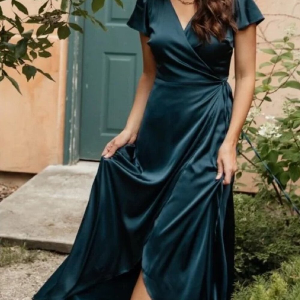 Baltic Borne Krystal Satin Wrap Gown | Green XL